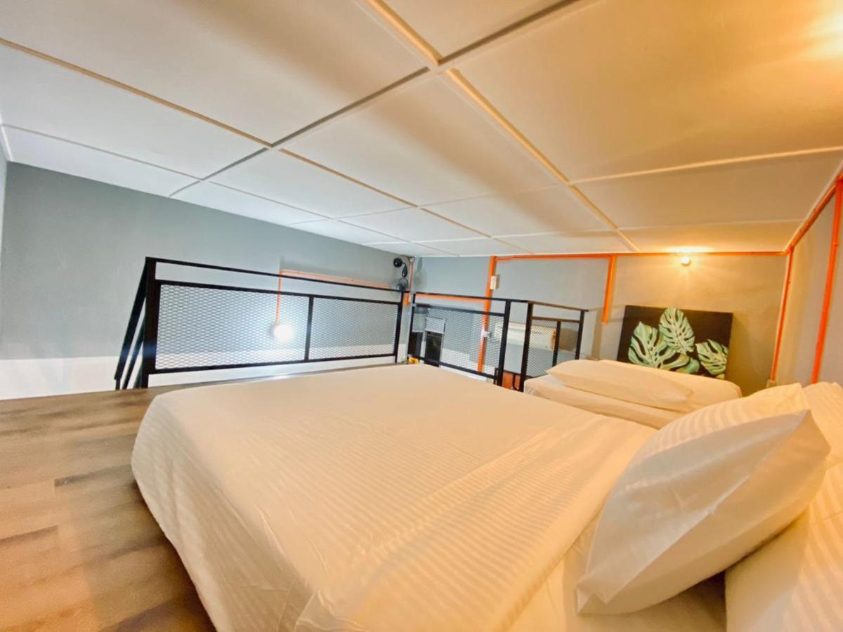 Ardour Lodge "A" Wing Tanjung Bungah  Extérieur photo