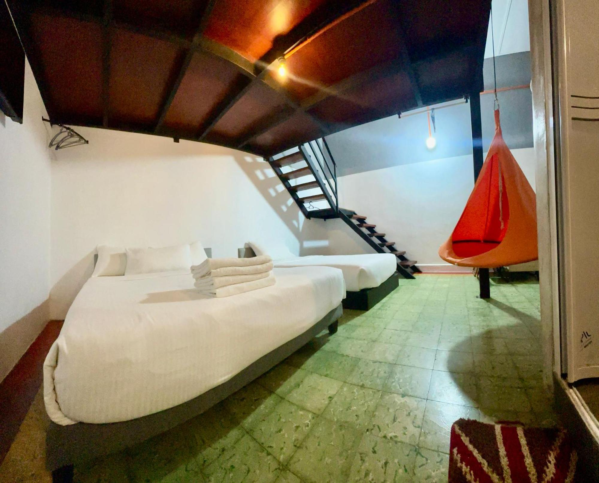 Ardour Lodge "A" Wing Tanjung Bungah  Extérieur photo